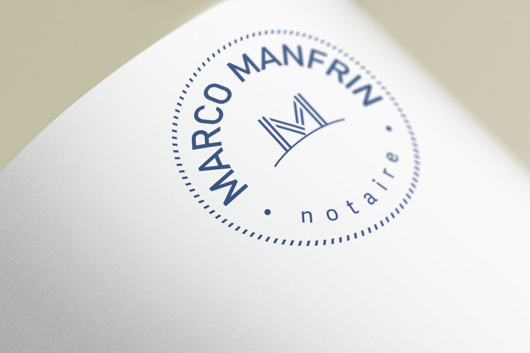 Marco Manfrin . Notaire